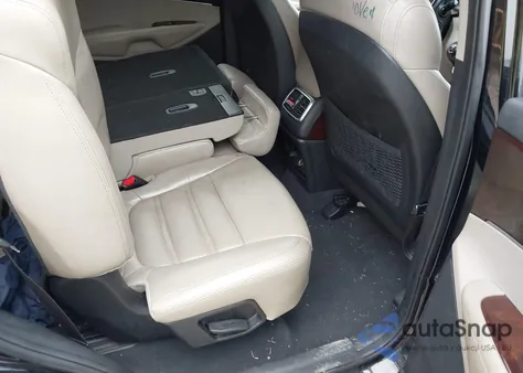 2016 Kia Sorento 3.3L Ex из США, поврежденный, VIN 5XYPH4A53GG095974